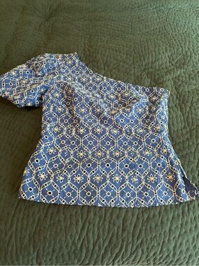 Lilly Pulitzer Blue One-Shoulder Eyelet Embroidered Top